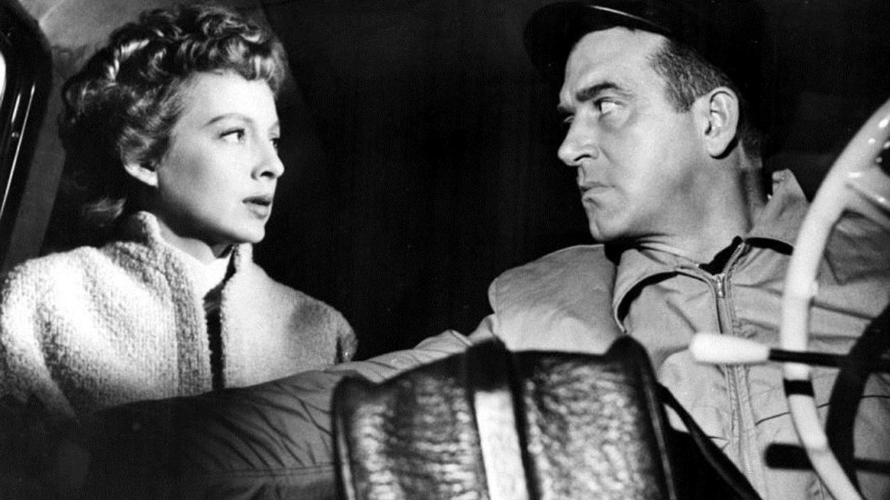 Cinema Romantico: Friday's Old Fashioned: 99 River Street (1953)